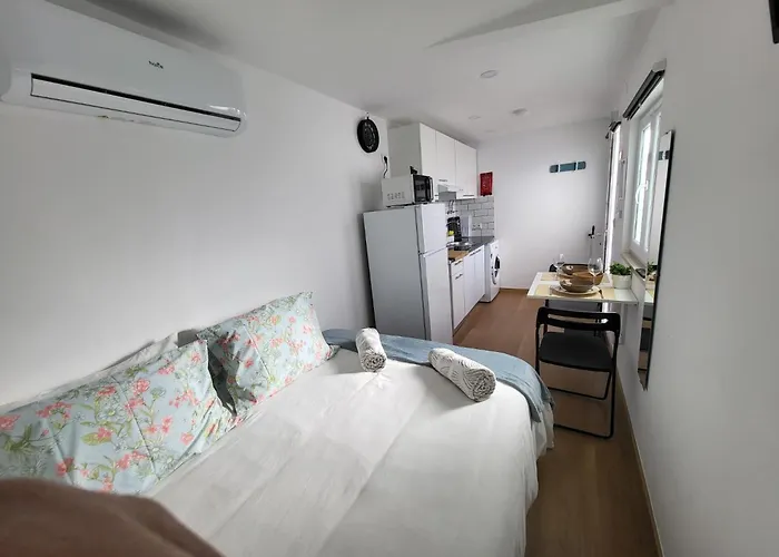 Apartment Cheirinho A Mar Al *